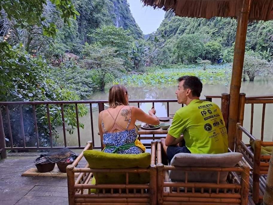Thung Sen Tam Coc Chalets นิญบิ่ญ ภายนอก รูปภาพ
