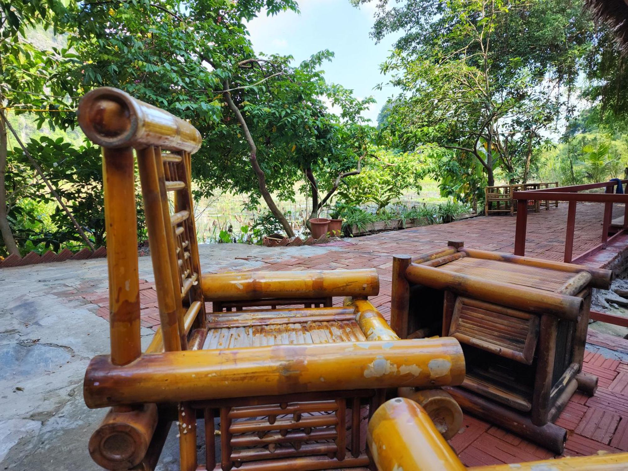 Thung Sen Tam Coc Chalets นิญบิ่ญ ภายนอก รูปภาพ