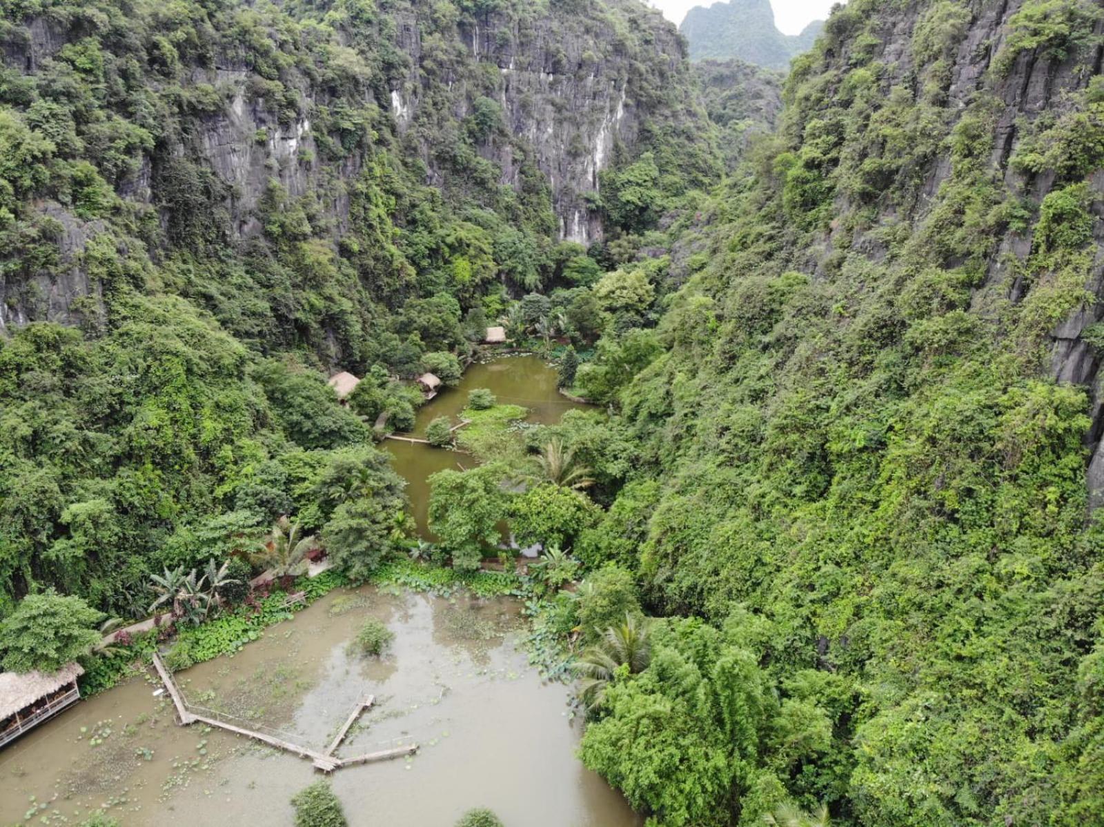 Thung Sen Tam Coc Chalets นิญบิ่ญ ภายนอก รูปภาพ