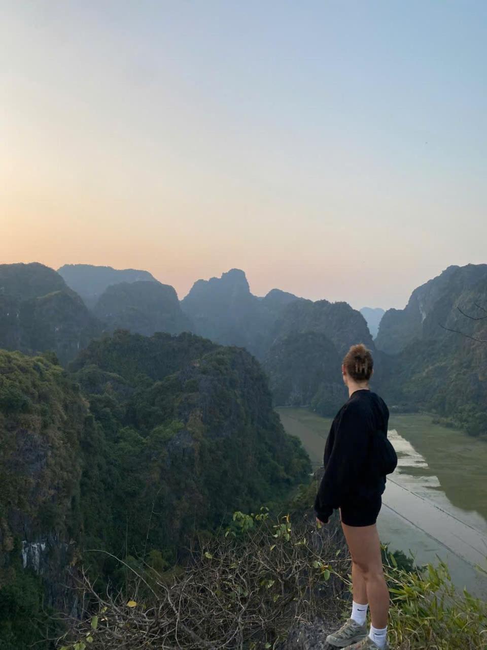 Thung Sen Tam Coc Chalets นิญบิ่ญ ภายนอก รูปภาพ